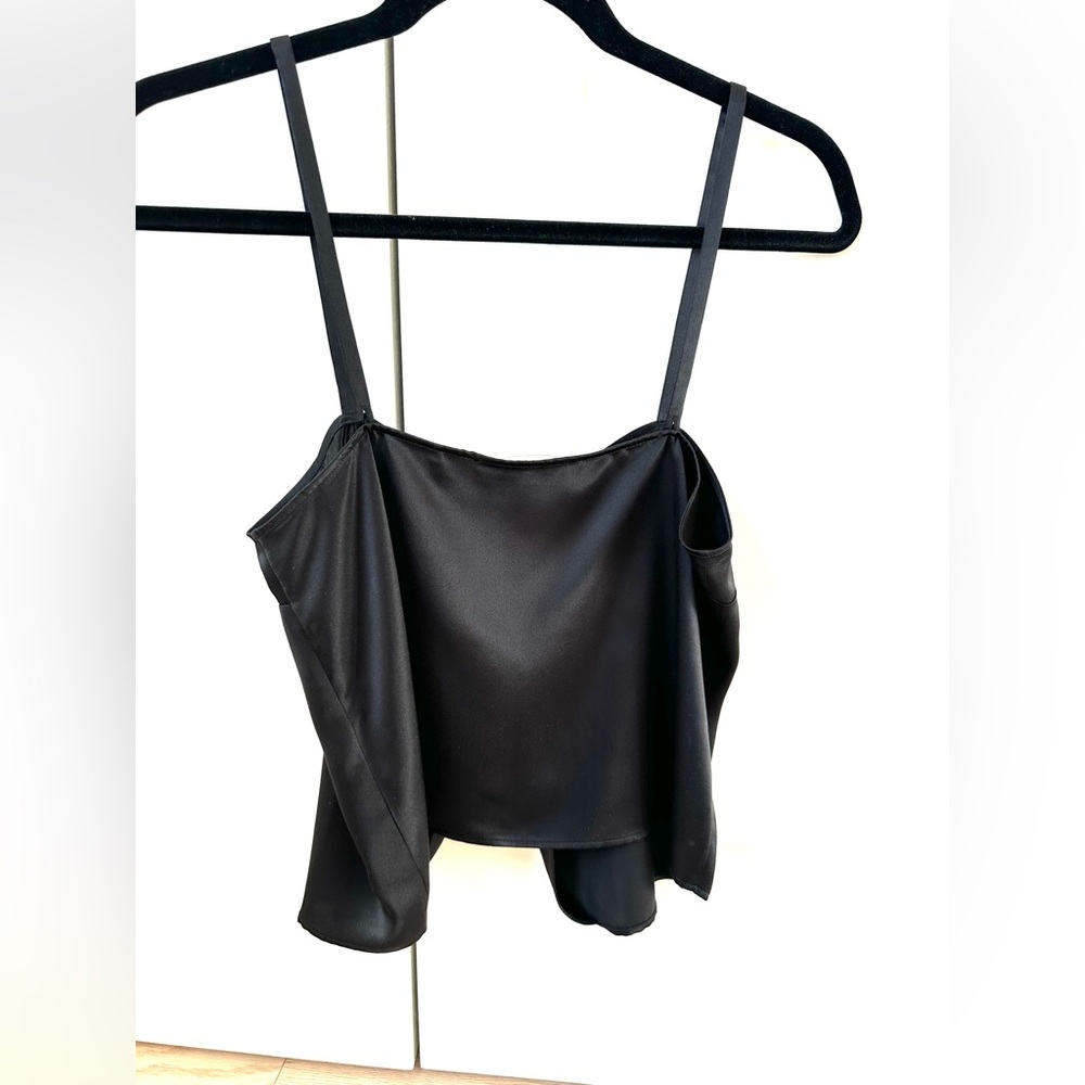 Frame the Silk Button Cami - Picture 12 of 13